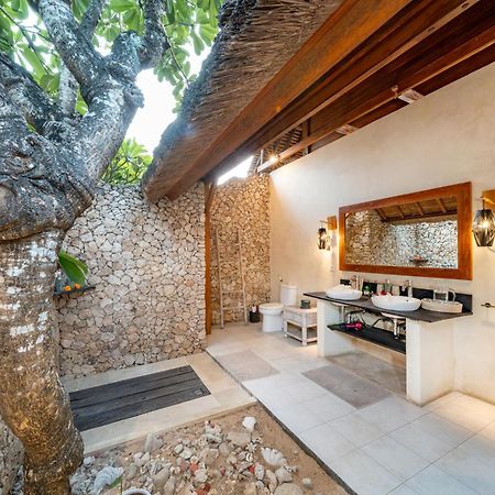 Villa Kasih Lembongan Exterior photo